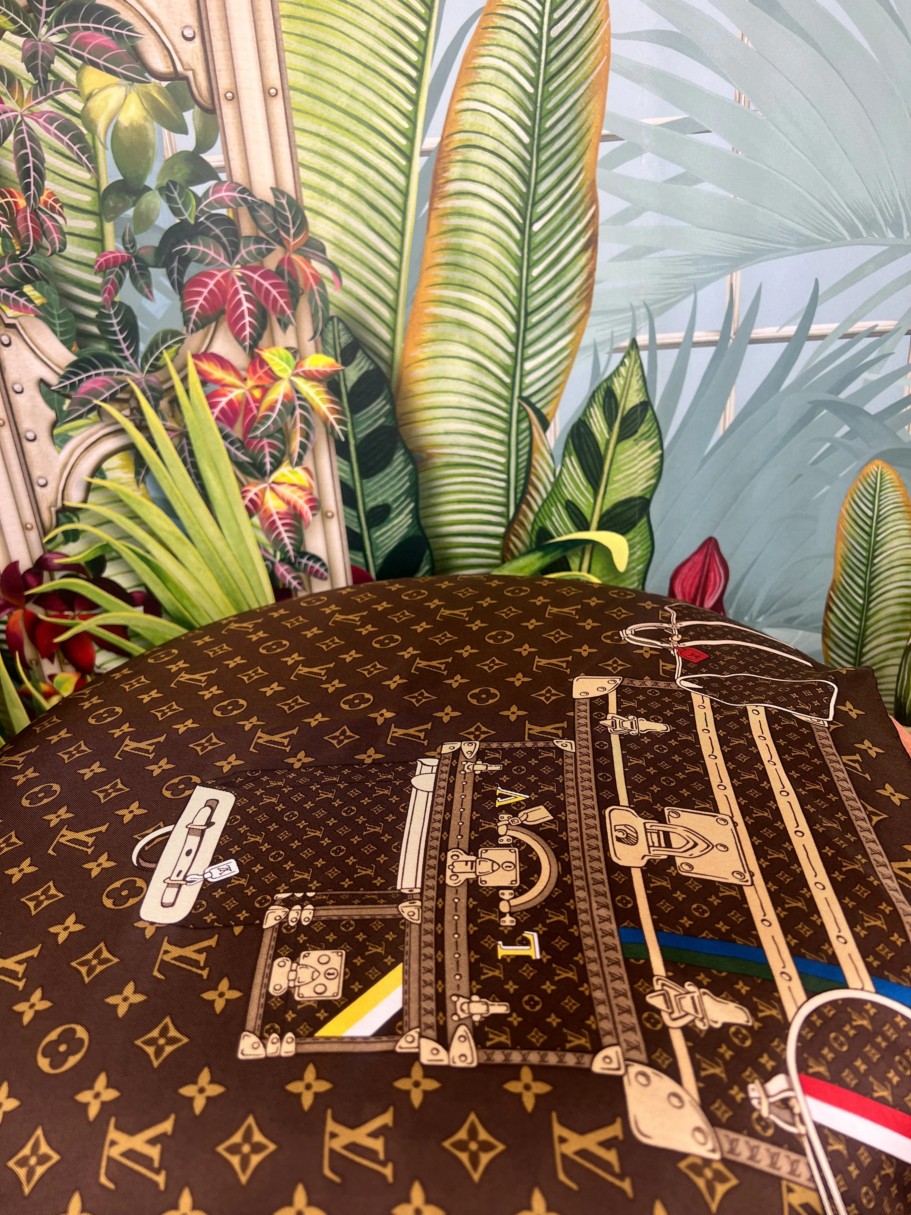 Louis Vuitton scarf trunks